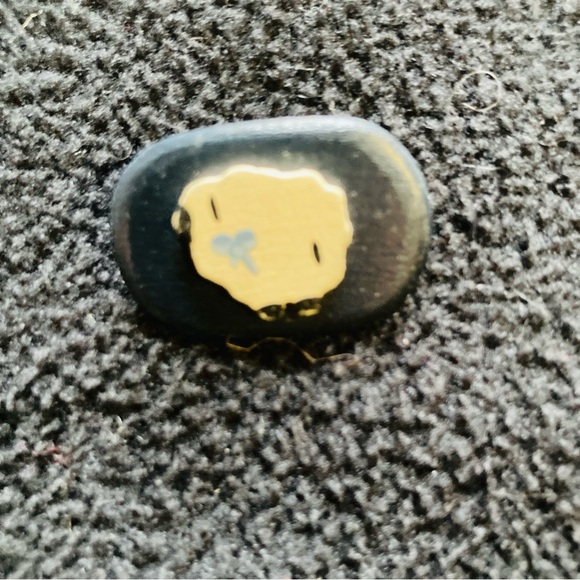 Costume jewelry brooches, set of 11 - Picture 5 of 13